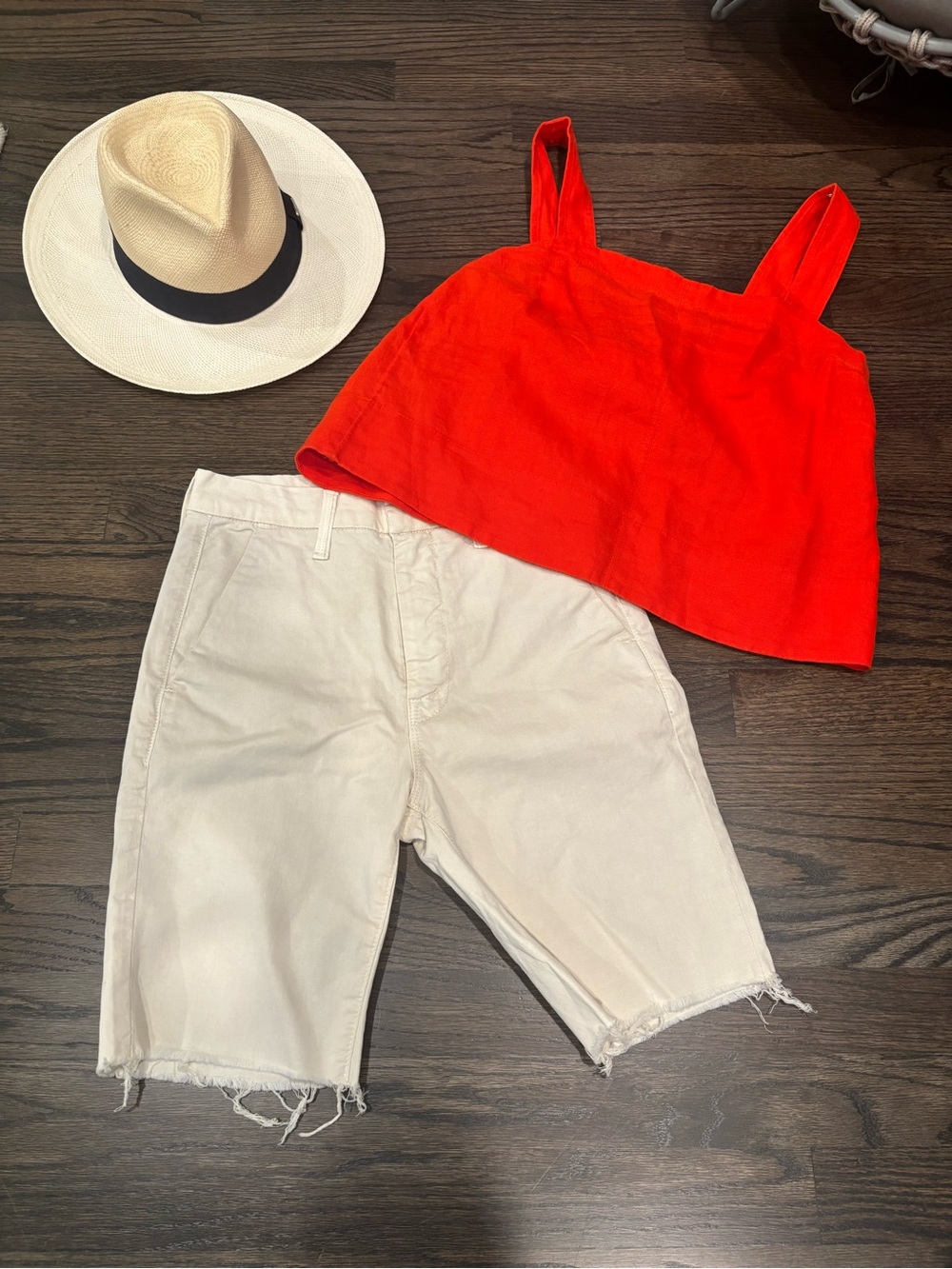MOTHER the shaker prep short fray in Vanilla NWT